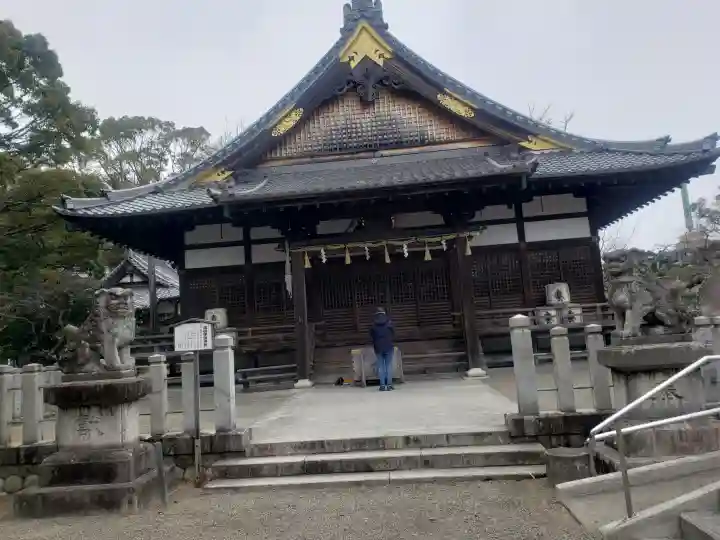 鎭國守國神社の本殿・本堂