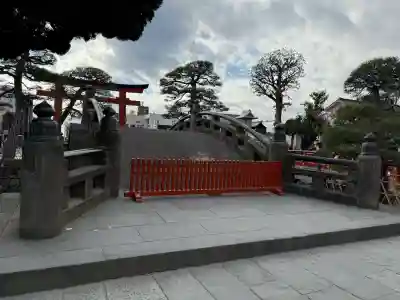 鶴岡八幡宮の{uncategorized: "未分類", other: "その他", undefined: "問題あり", building: "その他建物", grave: "お墓", sacred_gate: "鳥居", guardian: "狛犬", statue: "像", buddha: "仏像", history: "歴史", nature: "自然", garden: "庭園", animal: "動物", pagoda: "塔", temizu: "手水舎", mountain_gate: "山門・神門", sanctuary: "本殿・本堂", subordinate: "末社・摂社", art: "芸術", scenery: "景色", jizo: "地蔵", ema: "絵馬", goshuin: "御朱印", omikuji: "おみくじ", items: "授与品その他", amulet: "お守り", goshuincho: "御朱印帳", eats: "食事", festival: "お祭り", votive_dance: "神楽", shichigosan: "七五三参", wedding: "結婚式", experience: "体験その他", initially: "初詣", around: "周辺", anti_infection: "感染症対策"}