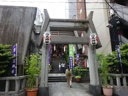 烏森神社の鳥居