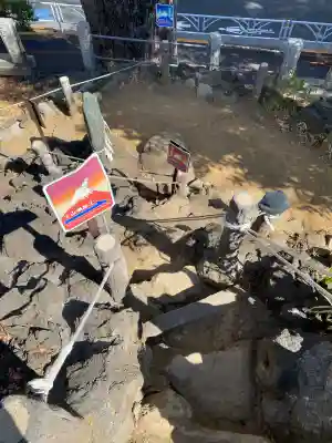 千駄ヶ谷冨士浅間神社の{uncategorized: "未分類", other: "その他", undefined: "問題あり", building: "その他建物", grave: "お墓", sacred_gate: "鳥居", guardian: "狛犬", statue: "像", buddha: "仏像", history: "歴史", nature: "自然", garden: "庭園", animal: "動物", pagoda: "塔", temizu: "手水舎", mountain_gate: "山門・神門", sanctuary: "本殿・本堂", subordinate: "末社・摂社", art: "芸術", scenery: "景色", jizo: "地蔵", ema: "絵馬", goshuin: "御朱印", omikuji: "おみくじ", items: "授与品その他", amulet: "お守り", goshuincho: "御朱印帳", eats: "食事", festival: "お祭り", votive_dance: "神楽", shichigosan: "七五三参", wedding: "結婚式", experience: "体験その他", initially: "初詣", around: "周辺", anti_infection: "感染症対策"}