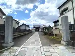 釈迦堂（満福寺）の山門