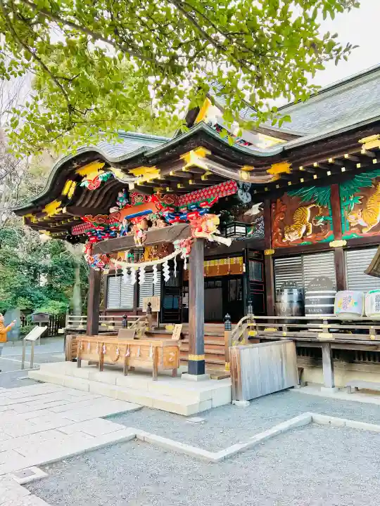 秩父神社の{uncategorized: "未分類", other: "その他", undefined: "問題あり", building: "その他建物", grave: "お墓", sacred_gate: "鳥居", guardian: "狛犬", statue: "像", buddha: "仏像", history: "歴史", nature: "自然", garden: "庭園", animal: "動物", pagoda: "塔", temizu: "手水舎", mountain_gate: "山門・神門", sanctuary: "本殿・本堂", subordinate: "末社・摂社", art: "芸術", scenery: "景色", jizo: "地蔵", ema: "絵馬", goshuin: "御朱印", omikuji: "おみくじ", items: "授与品その他", amulet: "お守り", goshuincho: "御朱印帳", eats: "食事", festival: "お祭り", votive_dance: "神楽", shichigosan: "七五三参", wedding: "結婚式", experience: "体験その他", initially: "初詣", around: "周辺", anti_infection: "感染症対策"}