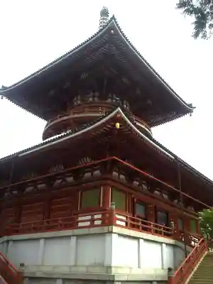 成田山新勝寺の塔