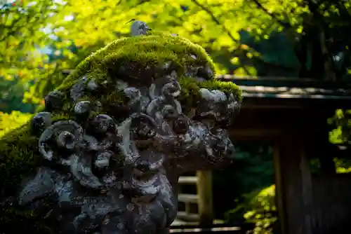 古峯神社の狛犬