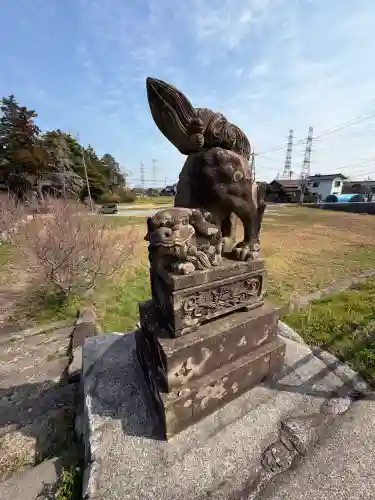 六所神社の{uncategorized: "未分類", other: "その他", undefined: "問題あり", building: "その他建物", grave: "お墓", sacred_gate: "鳥居", guardian: "狛犬", statue: "像", buddha: "仏像", history: "歴史", nature: "自然", garden: "庭園", animal: "動物", pagoda: "塔", temizu: "手水舎", mountain_gate: "山門・神門", sanctuary: "本殿・本堂", subordinate: "末社・摂社", art: "芸術", scenery: "景色", jizo: "地蔵", ema: "絵馬", goshuin: "御朱印", omikuji: "おみくじ", items: "授与品その他", amulet: "お守り", goshuincho: "御朱印帳", eats: "食事", festival: "お祭り", votive_dance: "神楽", shichigosan: "七五三参", wedding: "結婚式", experience: "体験その他", initially: "初詣", around: "周辺", anti_infection: "感染症対策"}