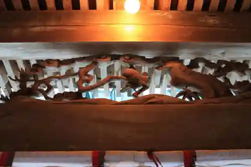 白幡八幡神社の本殿・本堂