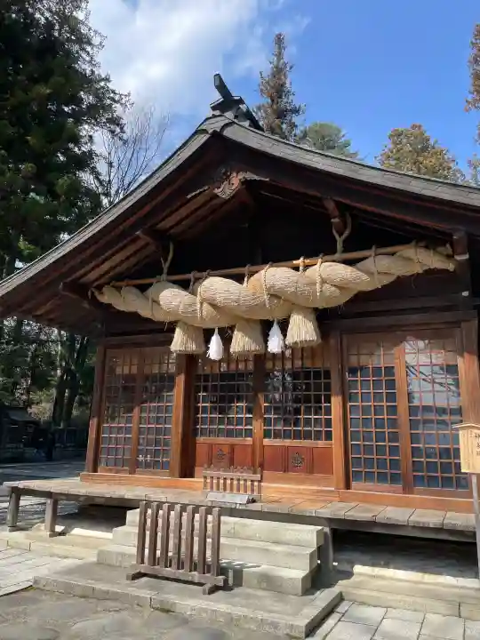 諏訪大社下社春宮の{uncategorized: "未分類", other: "その他", undefined: "問題あり", building: "その他建物", grave: "お墓", sacred_gate: "鳥居", guardian: "狛犬", statue: "像", buddha: "仏像", history: "歴史", nature: "自然", garden: "庭園", animal: "動物", pagoda: "塔", temizu: "手水舎", mountain_gate: "山門・神門", sanctuary: "本殿・本堂", subordinate: "末社・摂社", art: "芸術", scenery: "景色", jizo: "地蔵", ema: "絵馬", goshuin: "御朱印", omikuji: "おみくじ", items: "授与品その他", amulet: "お守り", goshuincho: "御朱印帳", eats: "食事", festival: "お祭り", votive_dance: "神楽", shichigosan: "七五三参", wedding: "結婚式", experience: "体験その他", initially: "初詣", around: "周辺", anti_infection: "感染症対策"}