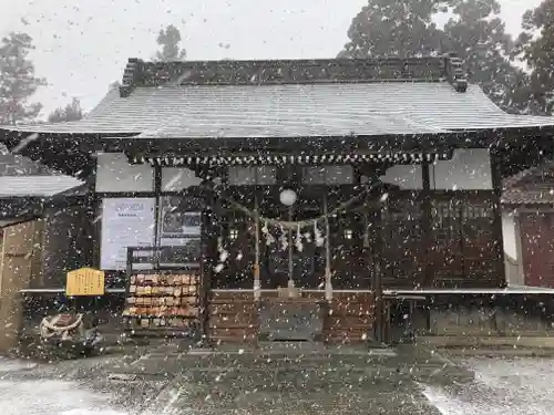 花巻神社の本殿