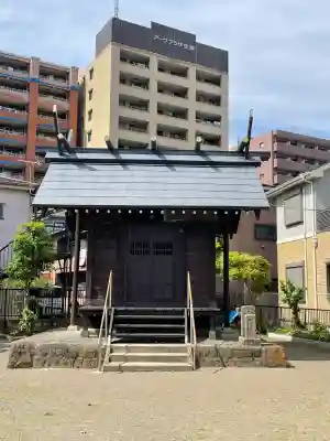 生麦神明社の{uncategorized: "未分類", other: "その他", undefined: "問題あり", building: "その他建物", grave: "お墓", sacred_gate: "鳥居", guardian: "狛犬", statue: "像", buddha: "仏像", history: "歴史", nature: "自然", garden: "庭園", animal: "動物", pagoda: "塔", temizu: "手水舎", mountain_gate: "山門・神門", sanctuary: "本殿・本堂", subordinate: "末社・摂社", art: "芸術", scenery: "景色", jizo: "地蔵", ema: "絵馬", goshuin: "御朱印", omikuji: "おみくじ", items: "授与品その他", amulet: "お守り", goshuincho: "御朱印帳", eats: "食事", festival: "お祭り", votive_dance: "神楽", shichigosan: "七五三参", wedding: "結婚式", experience: "体験その他", initially: "初詣", around: "周辺", anti_infection: "感染症対策"}