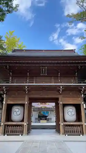 八幡大神社の山門・神門