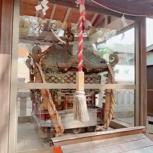 蟻通神社の{uncategorized: "未分類", other: "その他", undefined: "問題あり", building: "その他建物", grave: "お墓", sacred_gate: "鳥居", guardian: "狛犬", statue: "像", buddha: "仏像", history: "歴史", nature: "自然", garden: "庭園", animal: "動物", pagoda: "塔", temizu: "手水舎", mountain_gate: "山門・神門", sanctuary: "本殿・本堂", subordinate: "末社・摂社", art: "芸術", scenery: "景色", jizo: "地蔵", ema: "絵馬", goshuin: "御朱印", omikuji: "おみくじ", items: "授与品その他", amulet: "お守り", goshuincho: "御朱印帳", eats: "食事", festival: "お祭り", votive_dance: "神楽", shichigosan: "七五三参", wedding: "結婚式", experience: "体験その他", initially: "初詣", around: "周辺", anti_infection: "感染症対策"}