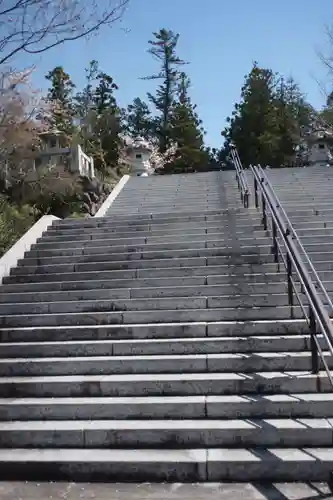 山梨縣護國神社のその他建物