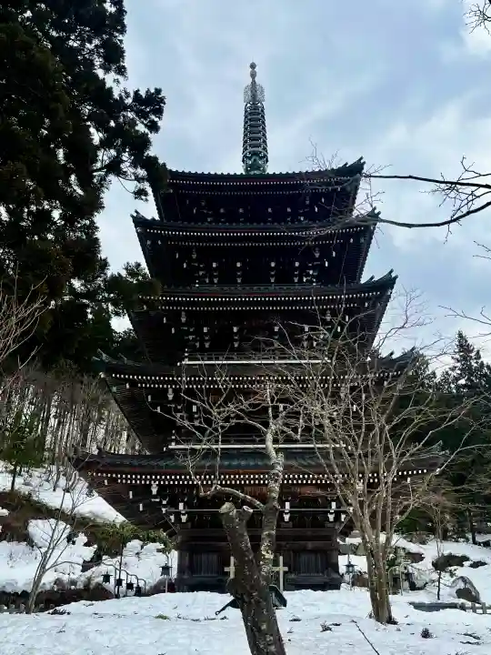 青龍寺(昭和大仏)(青森県)