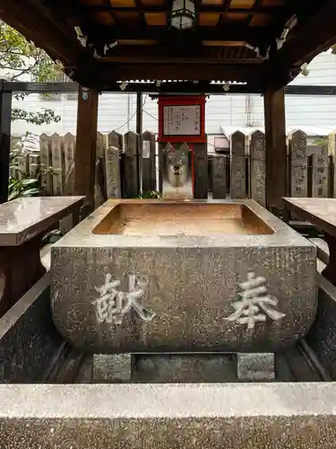 松尾稲荷神社の手水舎