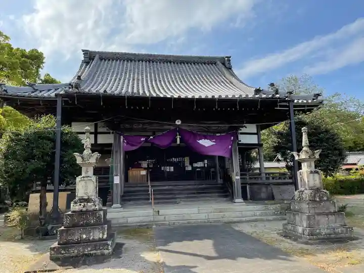 賢明寺の本殿・本堂