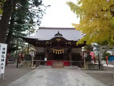草加神社の本殿・本堂