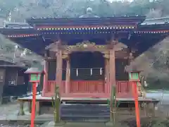 満願寺の本殿