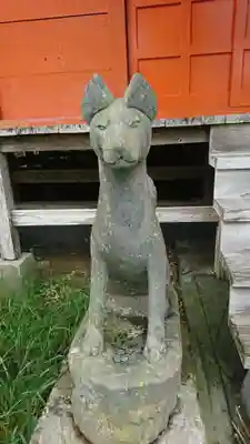 稲荷神社の狛犬