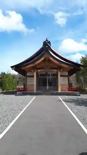 早来神社の本殿