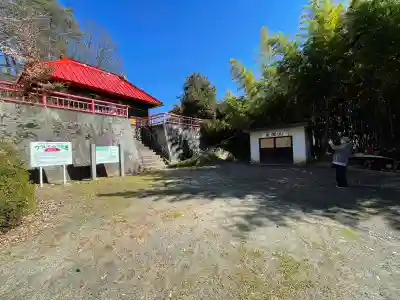 山梨岡神社(山梨県)
