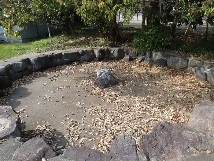 天照御魂神社の建物その他