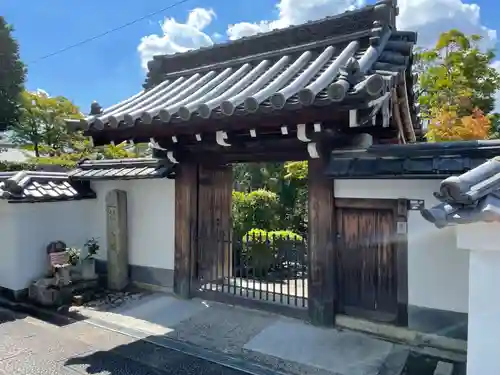 龍光院の山門・神門