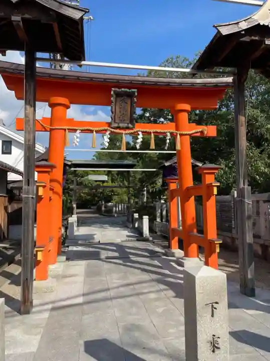 屯倉神社の鳥居