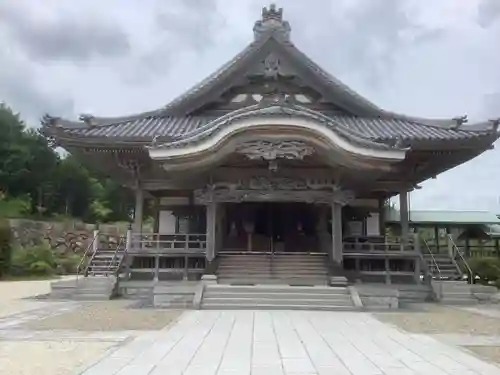 萬勝寺（飯高観音）の本殿・本堂