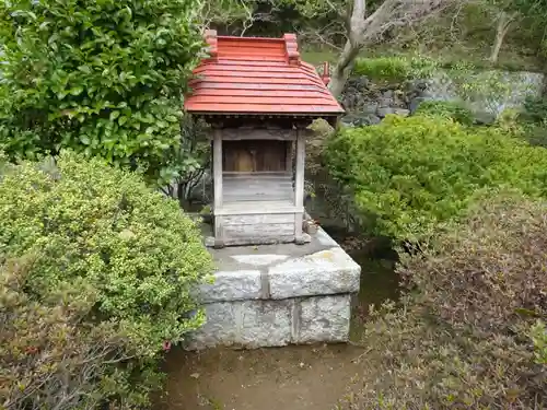 塩谷寺の末社