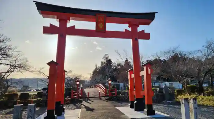 涼ケ岡八幡神社の鳥居