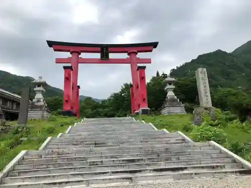 湯殿山神社（出羽三山神社）(山形県)