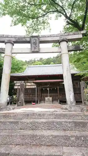 八幡宮の鳥居