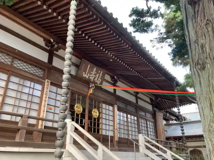 徳蔵寺の本殿・本堂