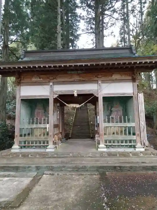 月蔵院(山形県)