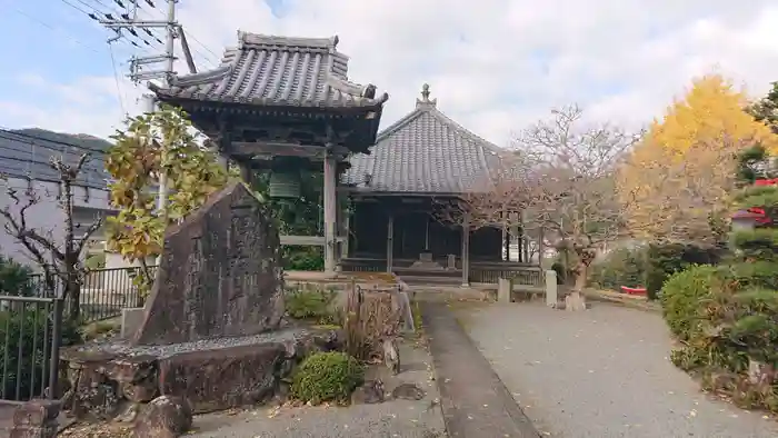 円明寺の建物その他