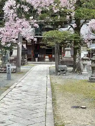 瀧安寺の末社