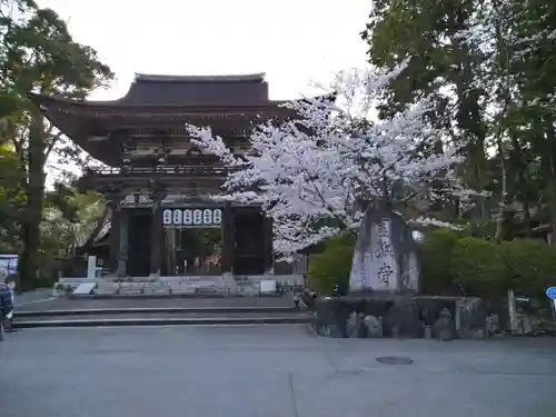 園城寺（三井寺）の山門