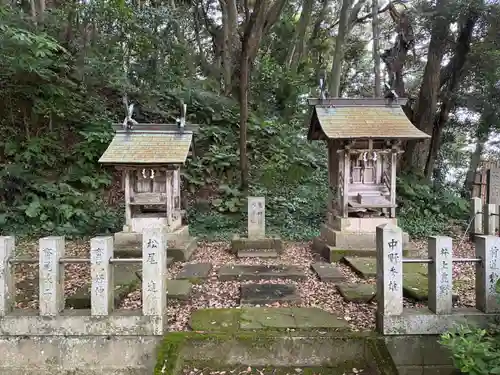 國坂神社の末社・摂社