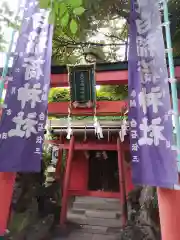 須賀神社の末社