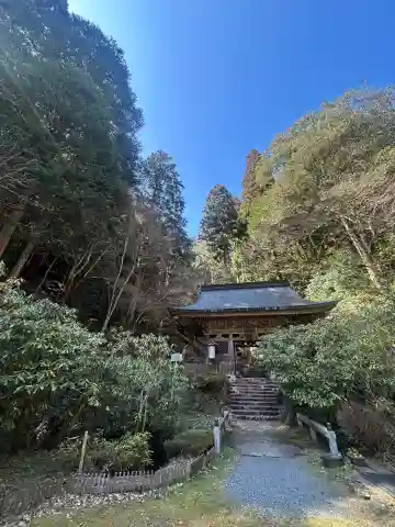 志明院(金光峯寺)の{uncategorized: "未分類", other: "その他", undefined: "問題あり", building: "その他建物", grave: "お墓", sacred_gate: "鳥居", guardian: "狛犬", statue: "像", buddha: "仏像", history: "歴史", nature: "自然", garden: "庭園", animal: "動物", pagoda: "塔", temizu: "手水舎", mountain_gate: "山門・神門", sanctuary: "本殿・本堂", subordinate: "末社・摂社", art: "芸術", scenery: "景色", jizo: "地蔵", ema: "絵馬", goshuin: "御朱印", omikuji: "おみくじ", items: "授与品その他", amulet: "お守り", goshuincho: "御朱印帳", eats: "食事", festival: "お祭り", votive_dance: "神楽", shichigosan: "七五三参", wedding: "結婚式", experience: "体験その他", initially: "初詣", around: "周辺", anti_infection: "感染症対策"}