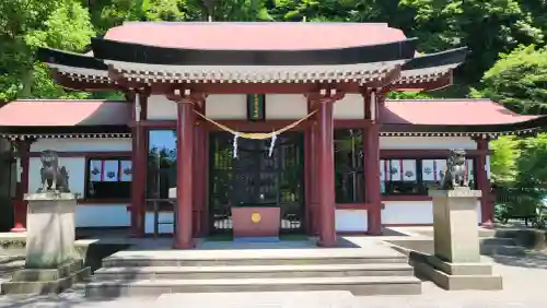 鹿児島神社の{uncategorized: "未分類", other: "その他", undefined: "問題あり", building: "その他建物", grave: "お墓", sacred_gate: "鳥居", guardian: "狛犬", statue: "像", buddha: "仏像", history: "歴史", nature: "自然", garden: "庭園", animal: "動物", pagoda: "塔", temizu: "手水舎", mountain_gate: "山門・神門", sanctuary: "本殿・本堂", subordinate: "末社・摂社", art: "芸術", scenery: "景色", jizo: "地蔵", ema: "絵馬", goshuin: "御朱印", omikuji: "おみくじ", items: "授与品その他", amulet: "お守り", goshuincho: "御朱印帳", eats: "食事", festival: "お祭り", votive_dance: "神楽", shichigosan: "七五三参", wedding: "結婚式", experience: "体験その他", initially: "初詣", around: "周辺", anti_infection: "感染症対策"}