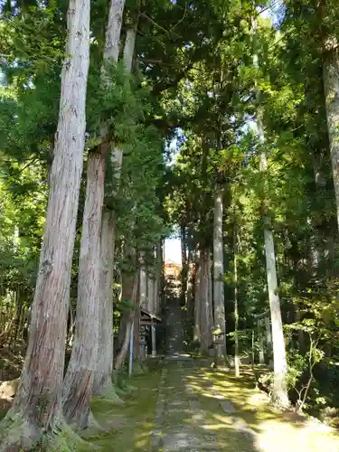 春日神社の建物その他