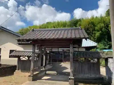 本円寺の山門・神門