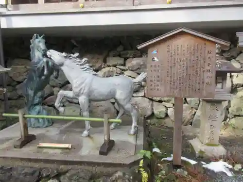 貴船神社の狛犬