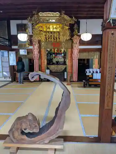 慈恩護国禅寺の本殿・本堂