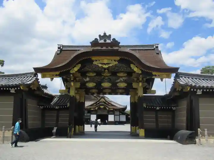 八坂神社御供社(又旅社)の周辺