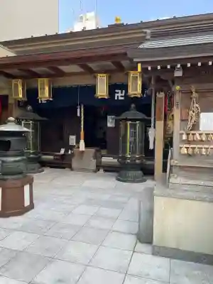 大観音寺の{uncategorized: "未分類", other: "その他", undefined: "問題あり", building: "その他建物", grave: "お墓", sacred_gate: "鳥居", guardian: "狛犬", statue: "像", buddha: "仏像", history: "歴史", nature: "自然", garden: "庭園", animal: "動物", pagoda: "塔", temizu: "手水舎", mountain_gate: "山門・神門", sanctuary: "本殿・本堂", subordinate: "末社・摂社", art: "芸術", scenery: "景色", jizo: "地蔵", ema: "絵馬", goshuin: "御朱印", omikuji: "おみくじ", items: "授与品その他", amulet: "お守り", goshuincho: "御朱印帳", eats: "食事", festival: "お祭り", votive_dance: "神楽", shichigosan: "七五三参", wedding: "結婚式", experience: "体験その他", initially: "初詣", around: "周辺", anti_infection: "感染症対策"}