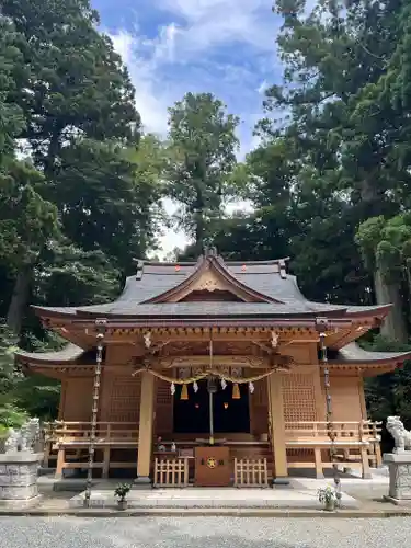 須山浅間神社の本殿