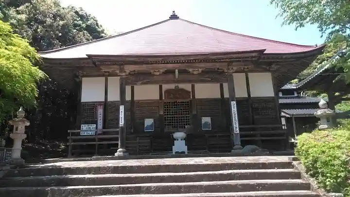 正平寺の本殿・本堂