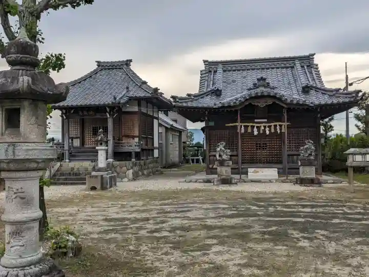 八幡社(西條八幡社)の{uncategorized: "未分類", other: "その他", undefined: "問題あり", building: "その他建物", grave: "お墓", sacred_gate: "鳥居", guardian: "狛犬", statue: "像", buddha: "仏像", history: "歴史", nature: "自然", garden: "庭園", animal: "動物", pagoda: "塔", temizu: "手水舎", mountain_gate: "山門・神門", sanctuary: "本殿・本堂", subordinate: "末社・摂社", art: "芸術", scenery: "景色", jizo: "地蔵", ema: "絵馬", goshuin: "御朱印", omikuji: "おみくじ", items: "授与品その他", amulet: "お守り", goshuincho: "御朱印帳", eats: "食事", festival: "お祭り", votive_dance: "神楽", shichigosan: "七五三参", wedding: "結婚式", experience: "体験その他", initially: "初詣", around: "周辺", anti_infection: "感染症対策"}